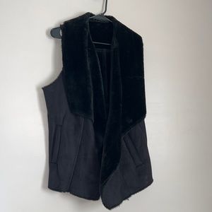Faux fur collar vest